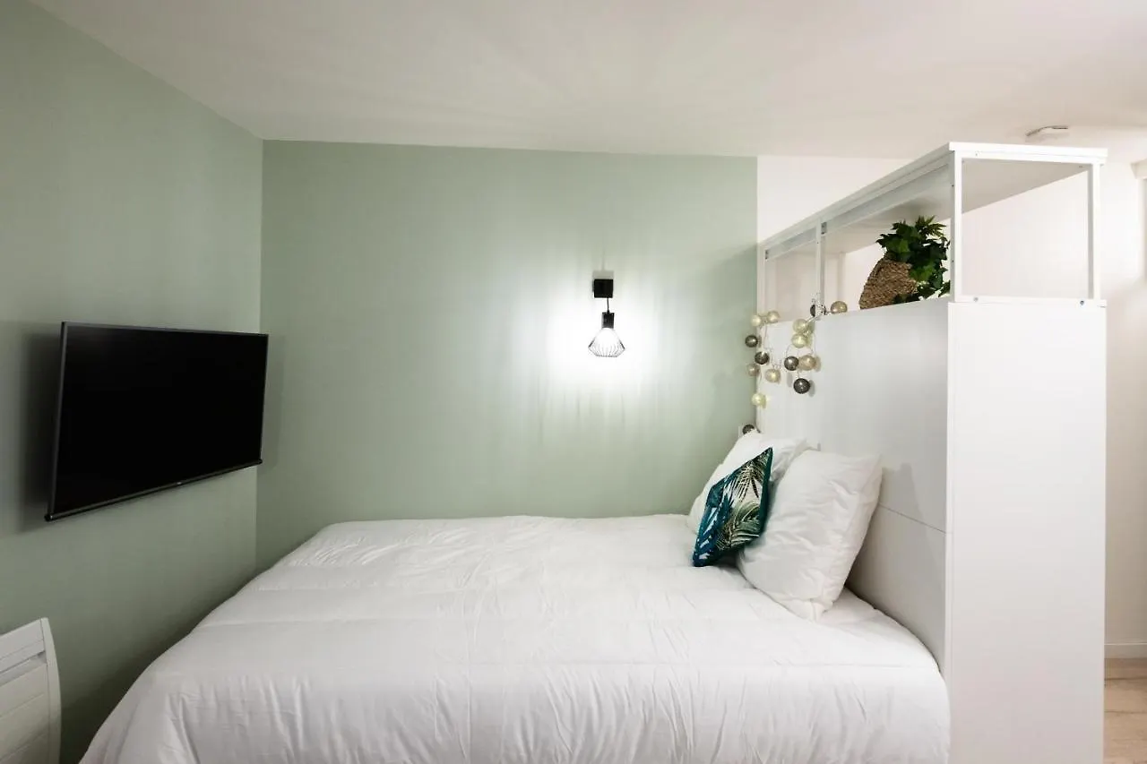 La Suite Saint Georges - Beau studio cosy et design à 5 mn métro Vieux Lyon Appartement